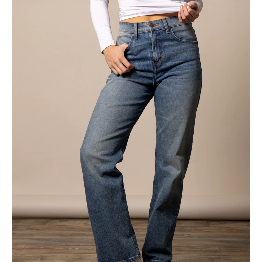 Kimes Ranch Women’s Mia Jeans 8x32 - Picture 4 of 7
